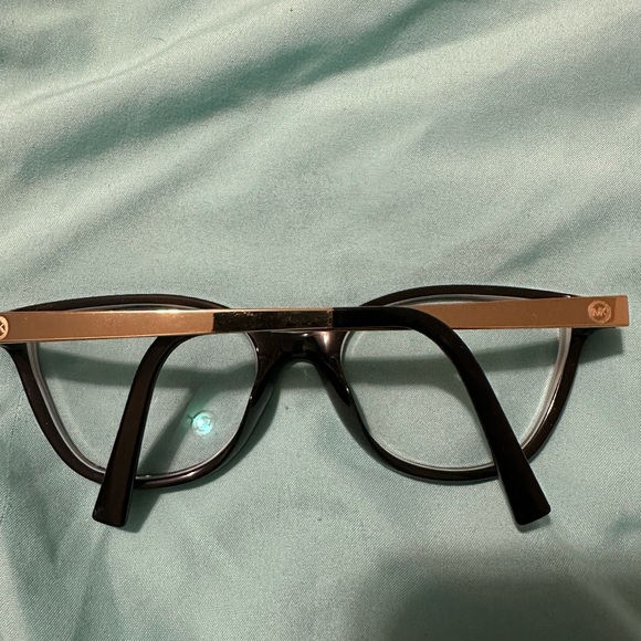 Micheal kors glasses frame - Picture 6 of 6